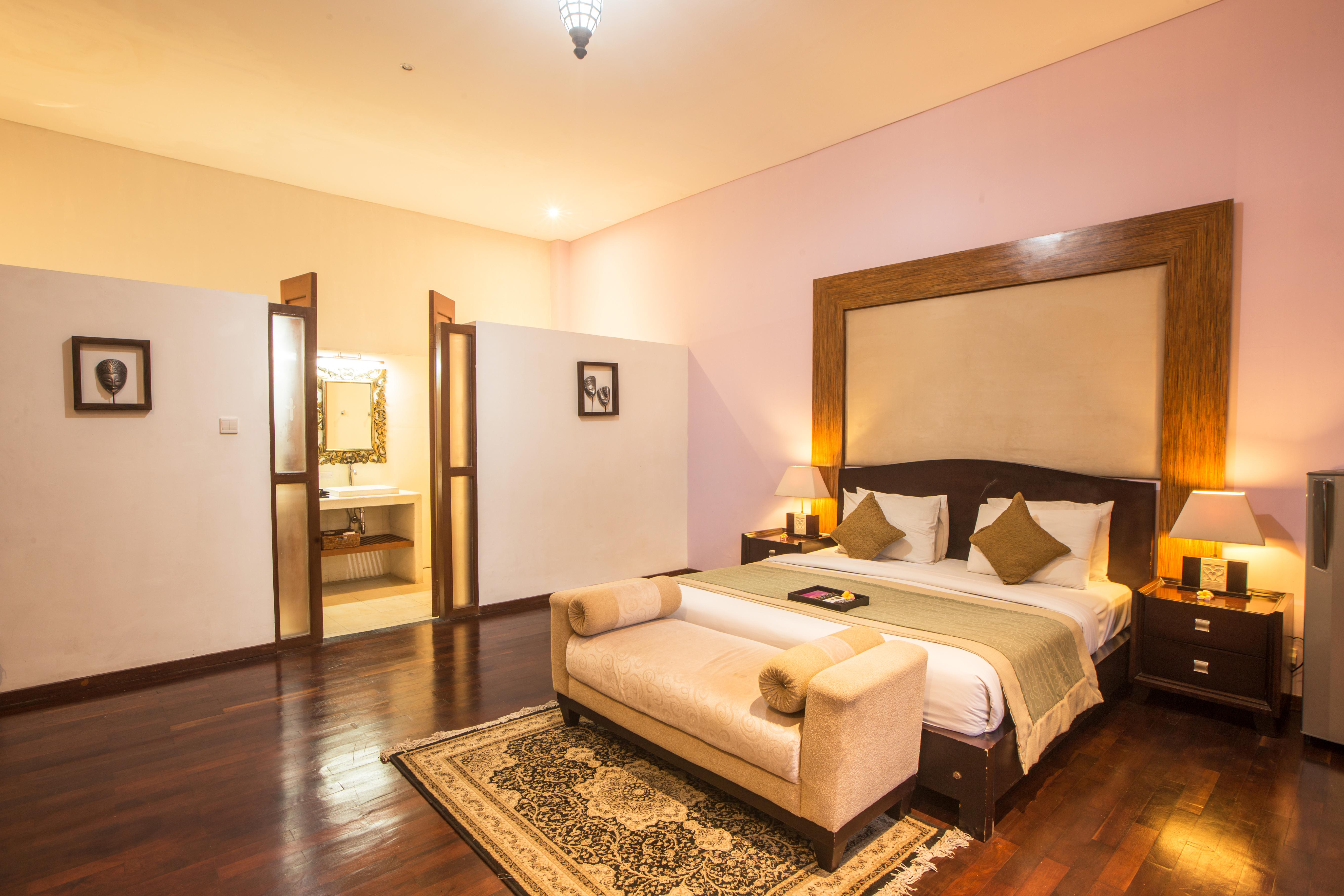 Marbella Pool Apartemen