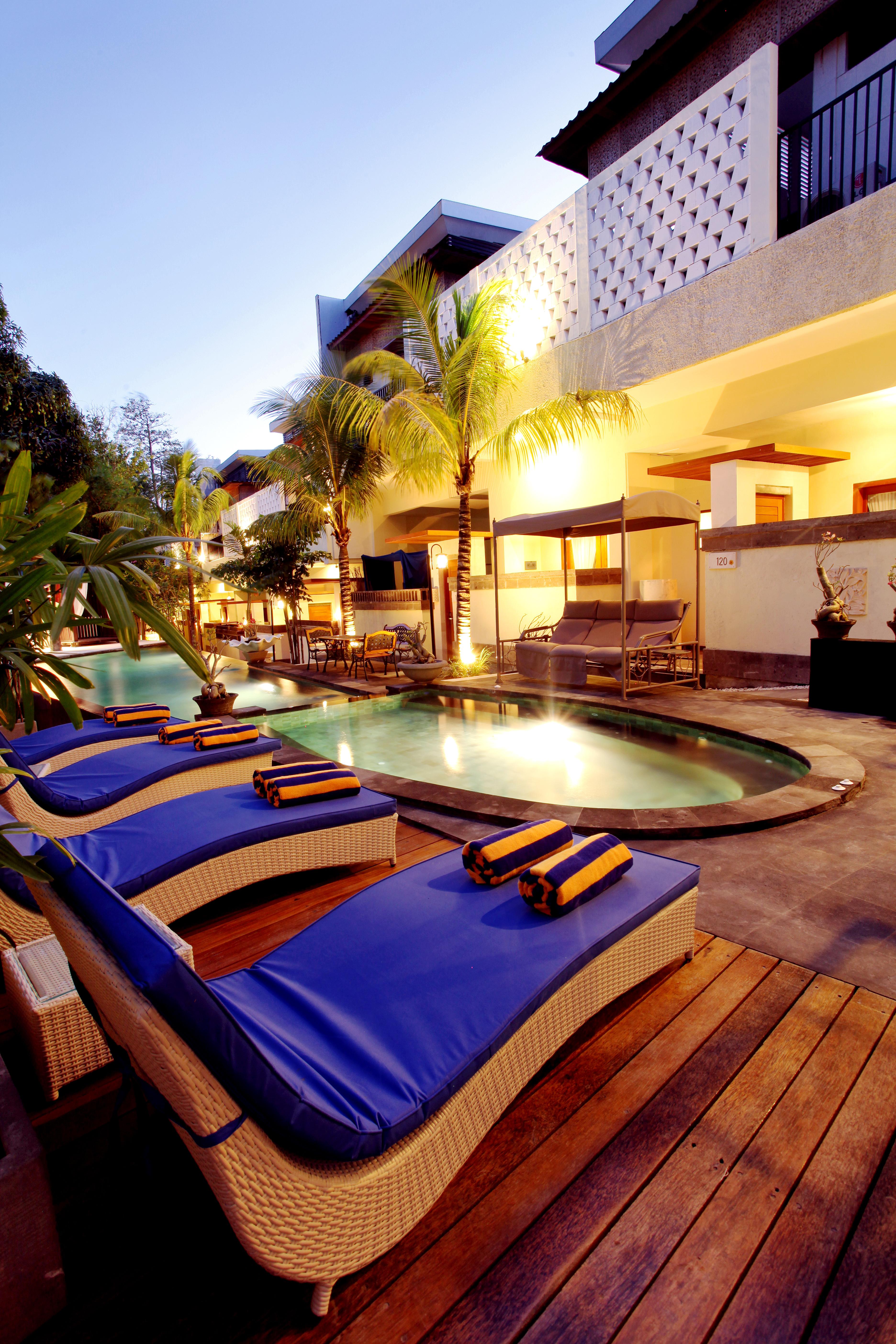 Marbella Pool